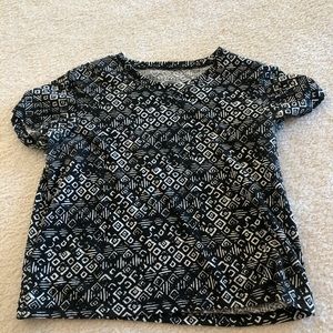 Cropped designed shirt